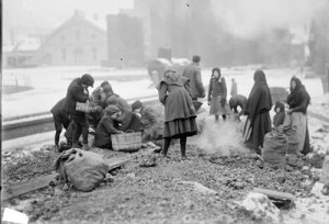 Children gathering spilled coal in the Chicago Train Yard.